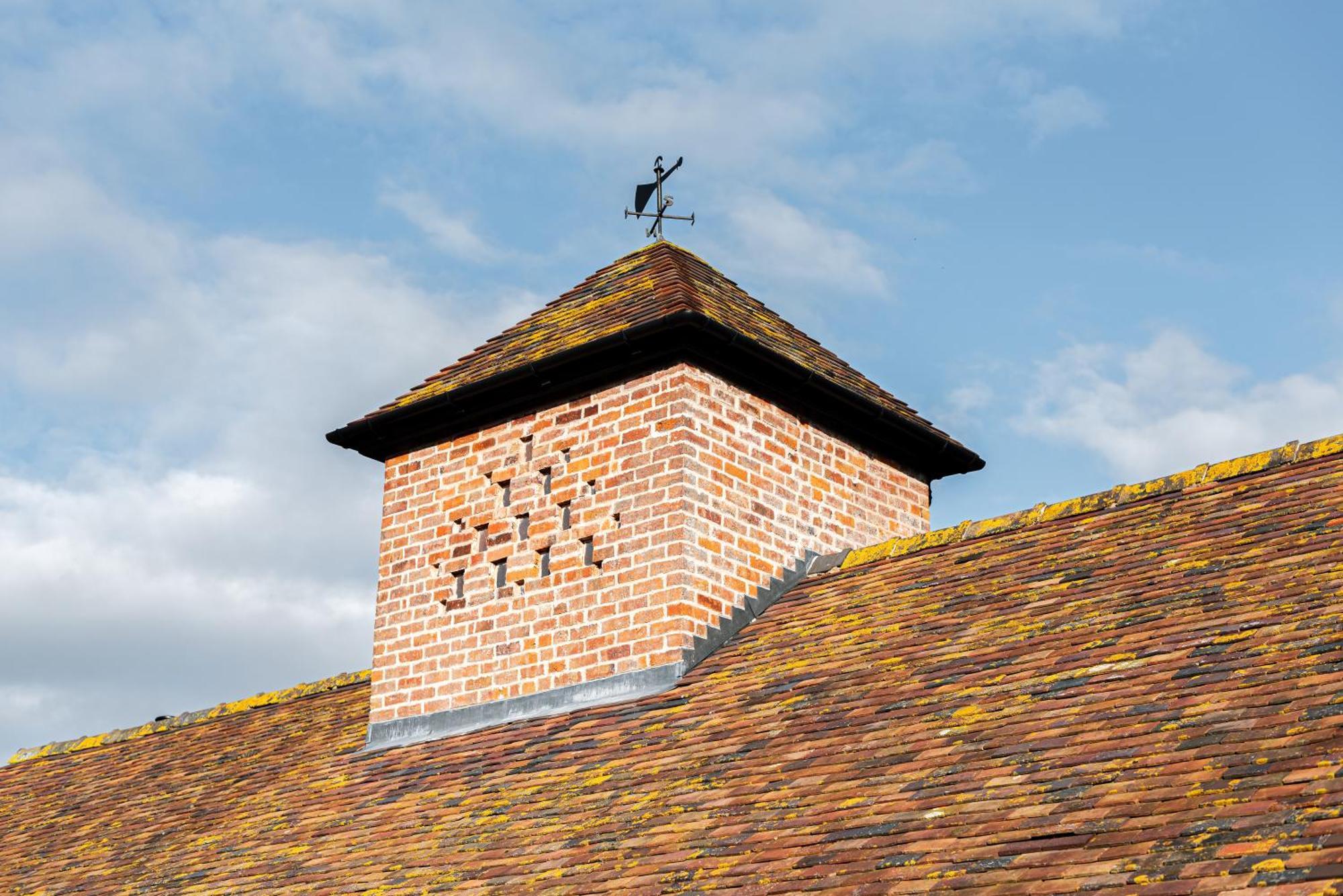 Pigeon House - Unique Barn With Private Garden, Hot Tub And Wood Burner Shrewsbury Exterior foto